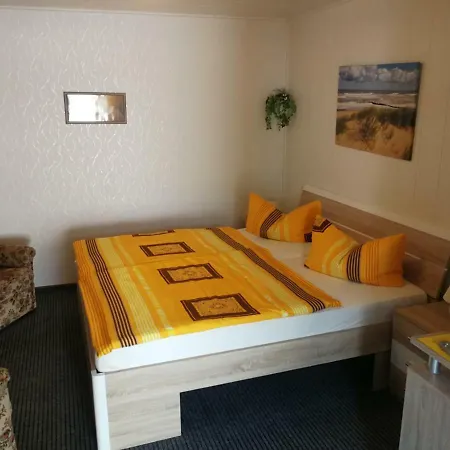 Zingster Ostseeklause Guest house *